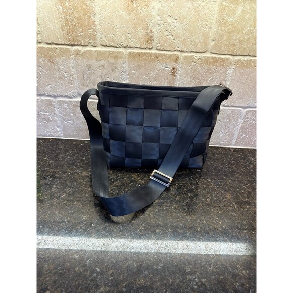 Harvey’s Original Seatbelt Executive Messenger Shoulder Bag Black EUC - Picture 2 of 11